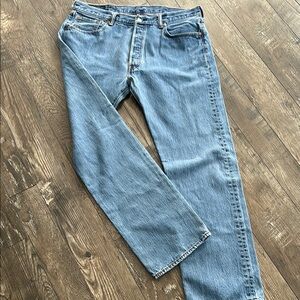 Levi's Blue Straight Jeans Classic Style